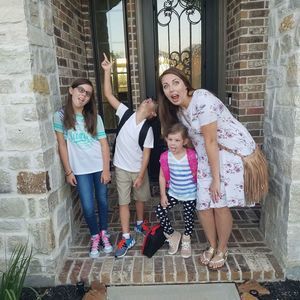 Meet your Posher, Kelli